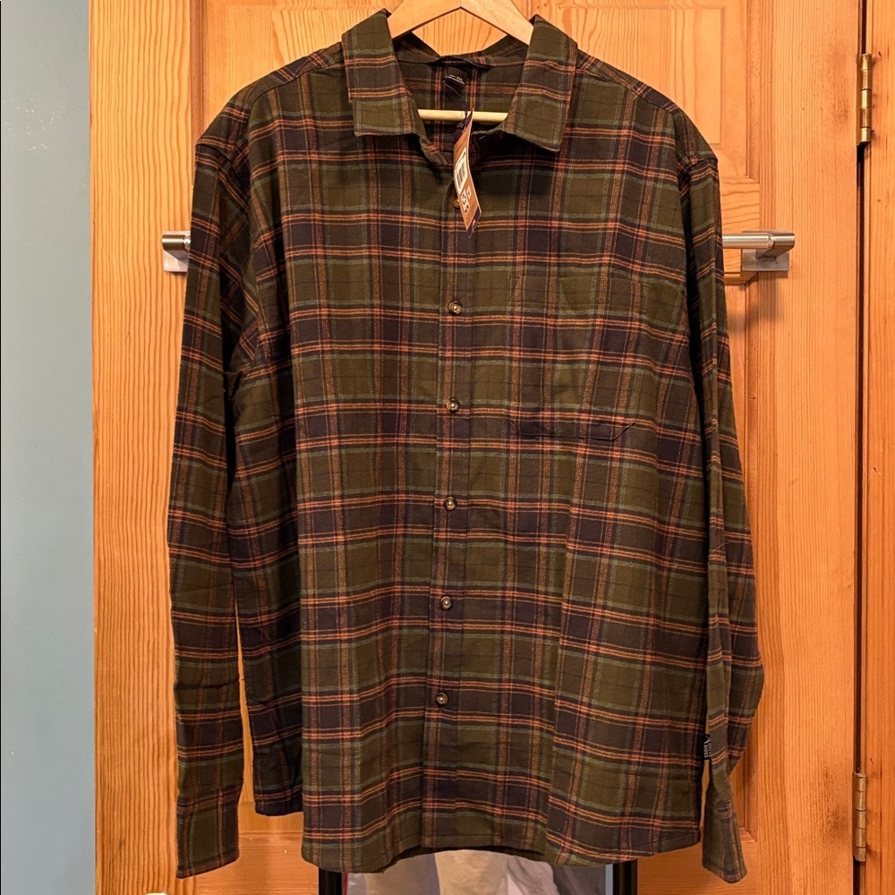 Eddie Bauer Olive Green and Navy Plaid Flannel Button-Down Shirt Sz XXL - Picture 2 of 7